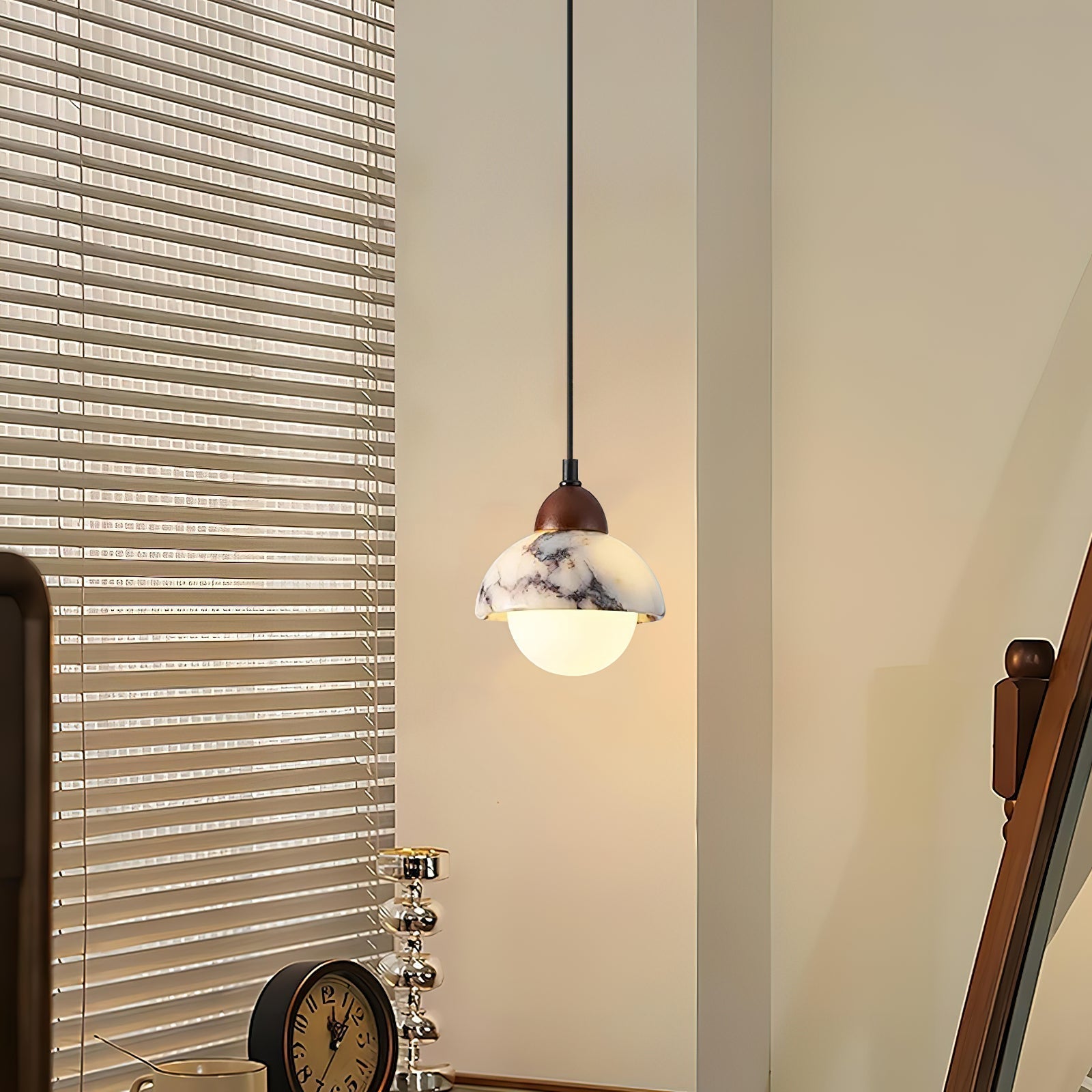 Vilaeisra Wooden Marble Pendant Lamp