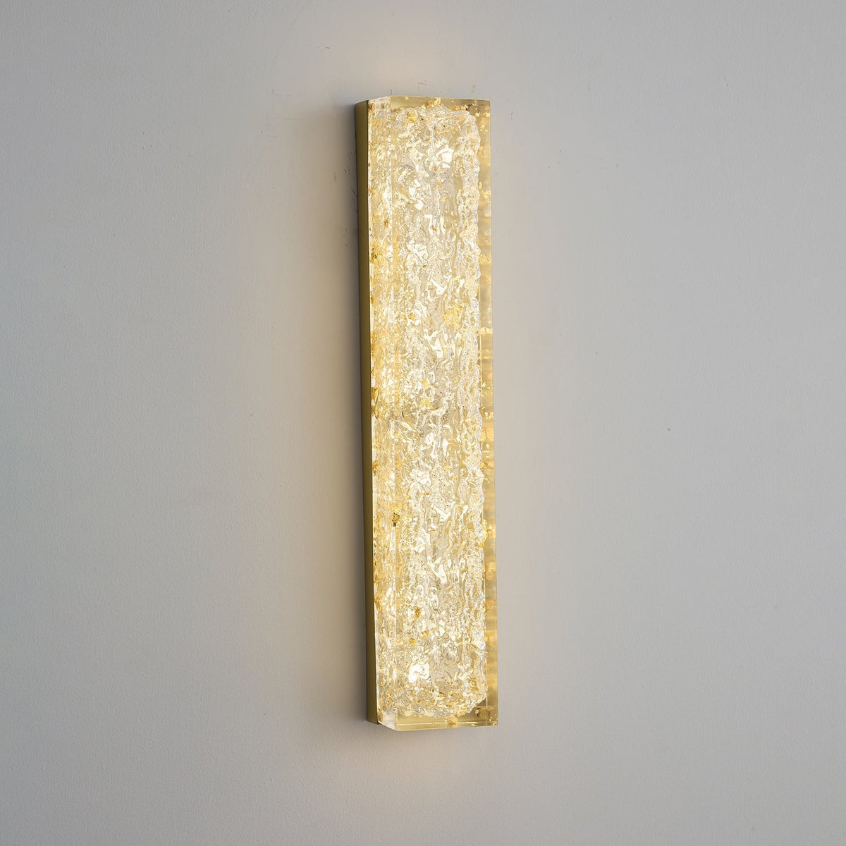 Mavi Prismatic Rectangle Resin Wall Lamp