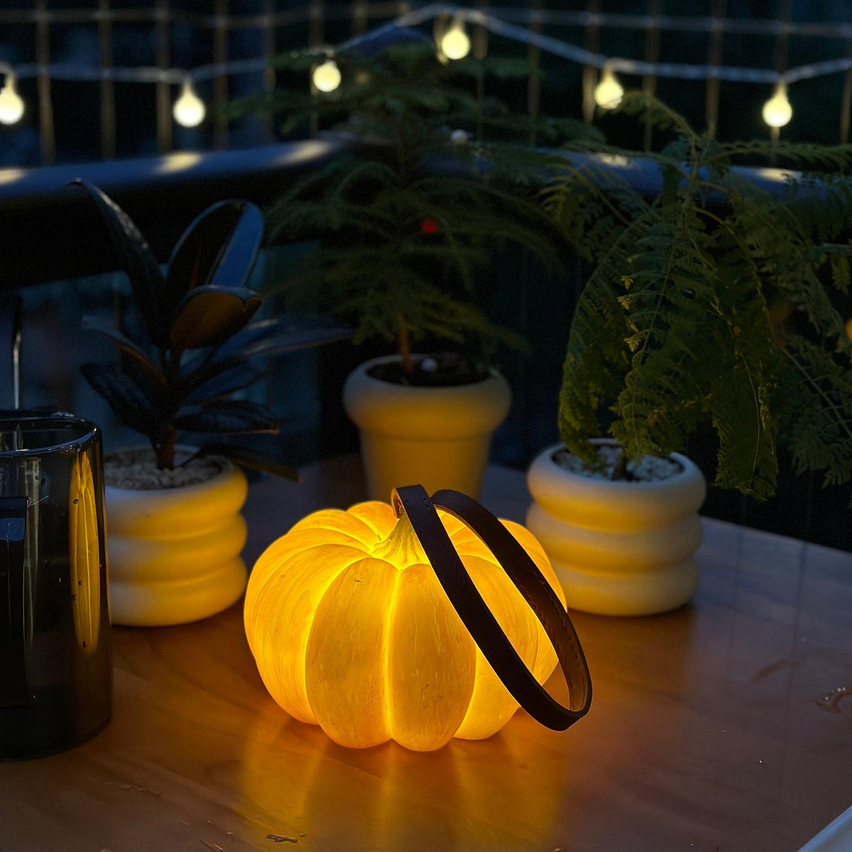 Miriaya Table Lamp
