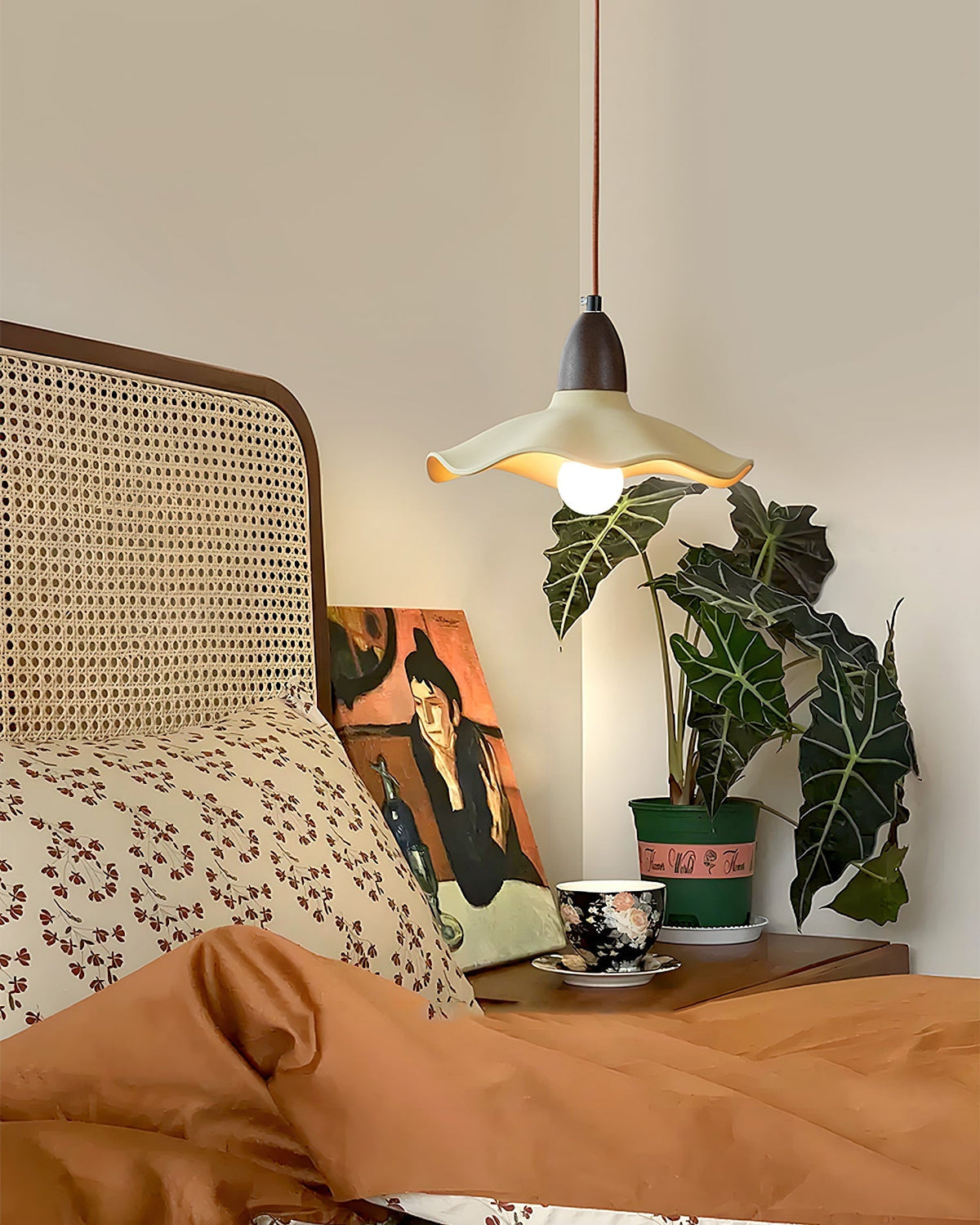 Naiad Pendant Light