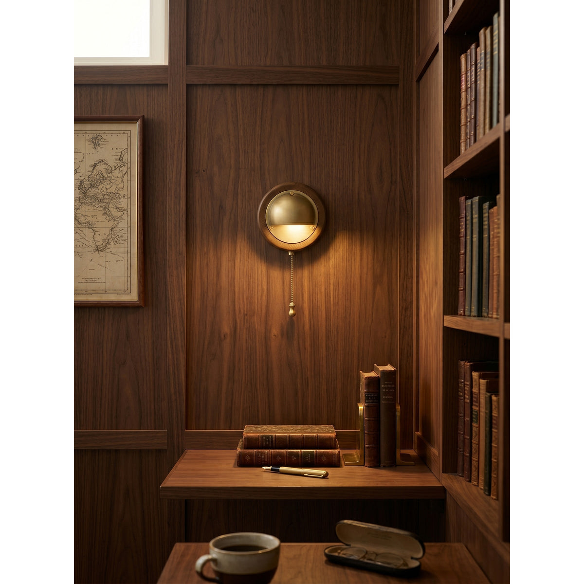 Delvaux Signal Wall Lamp