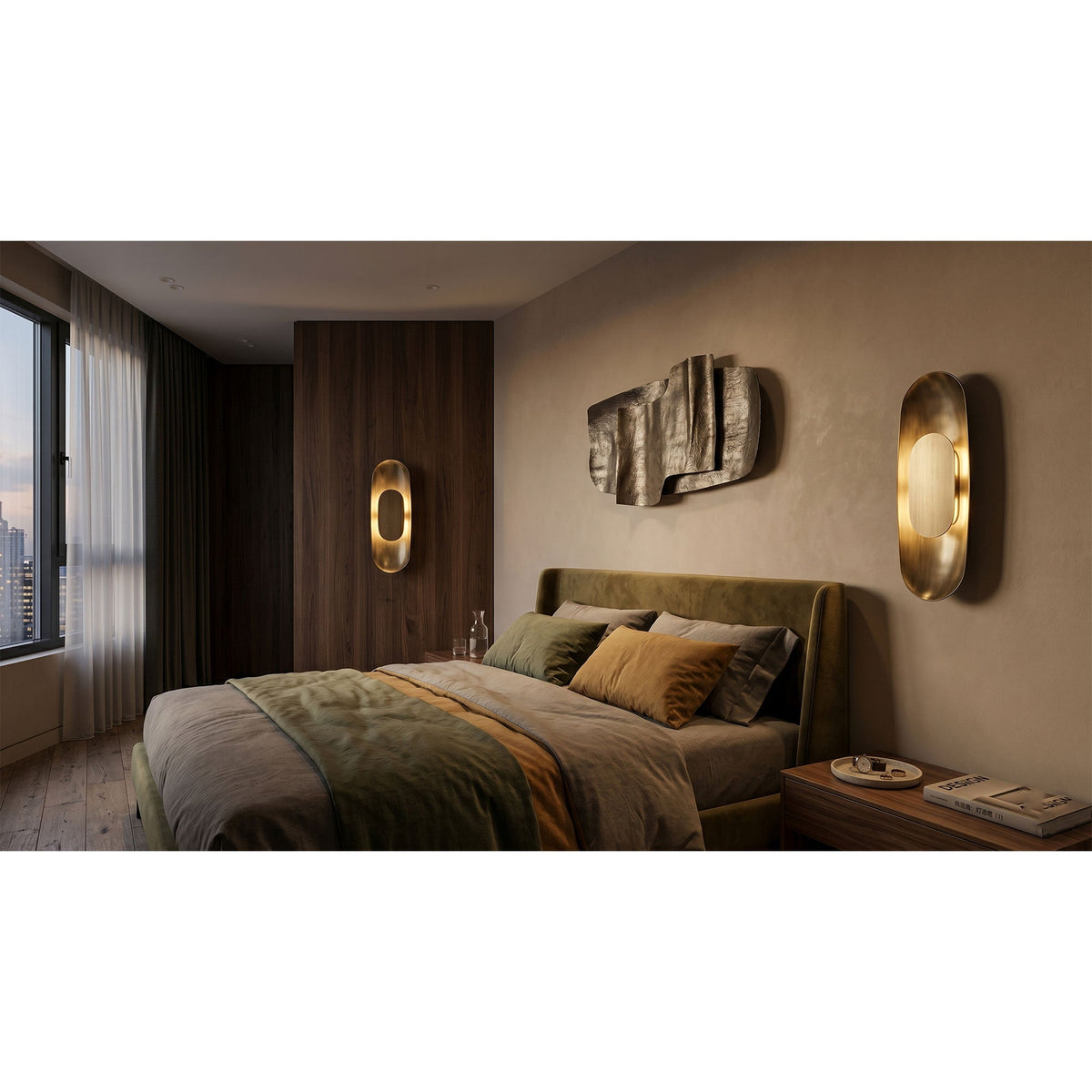 Casoraya Curved Brass Wall Sconce