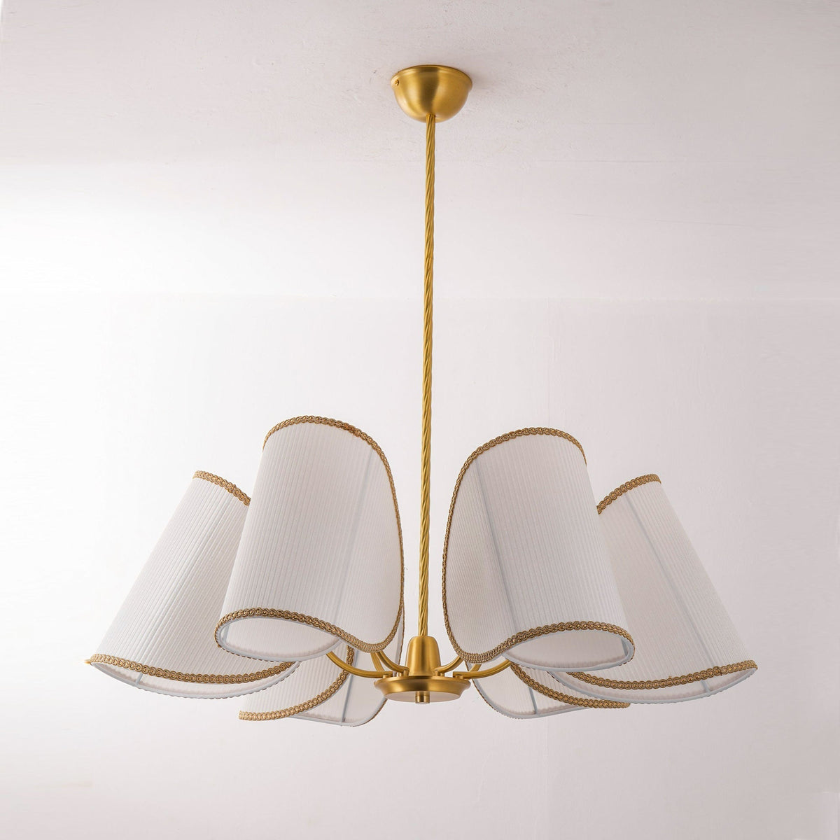 Rivanira Chandelier