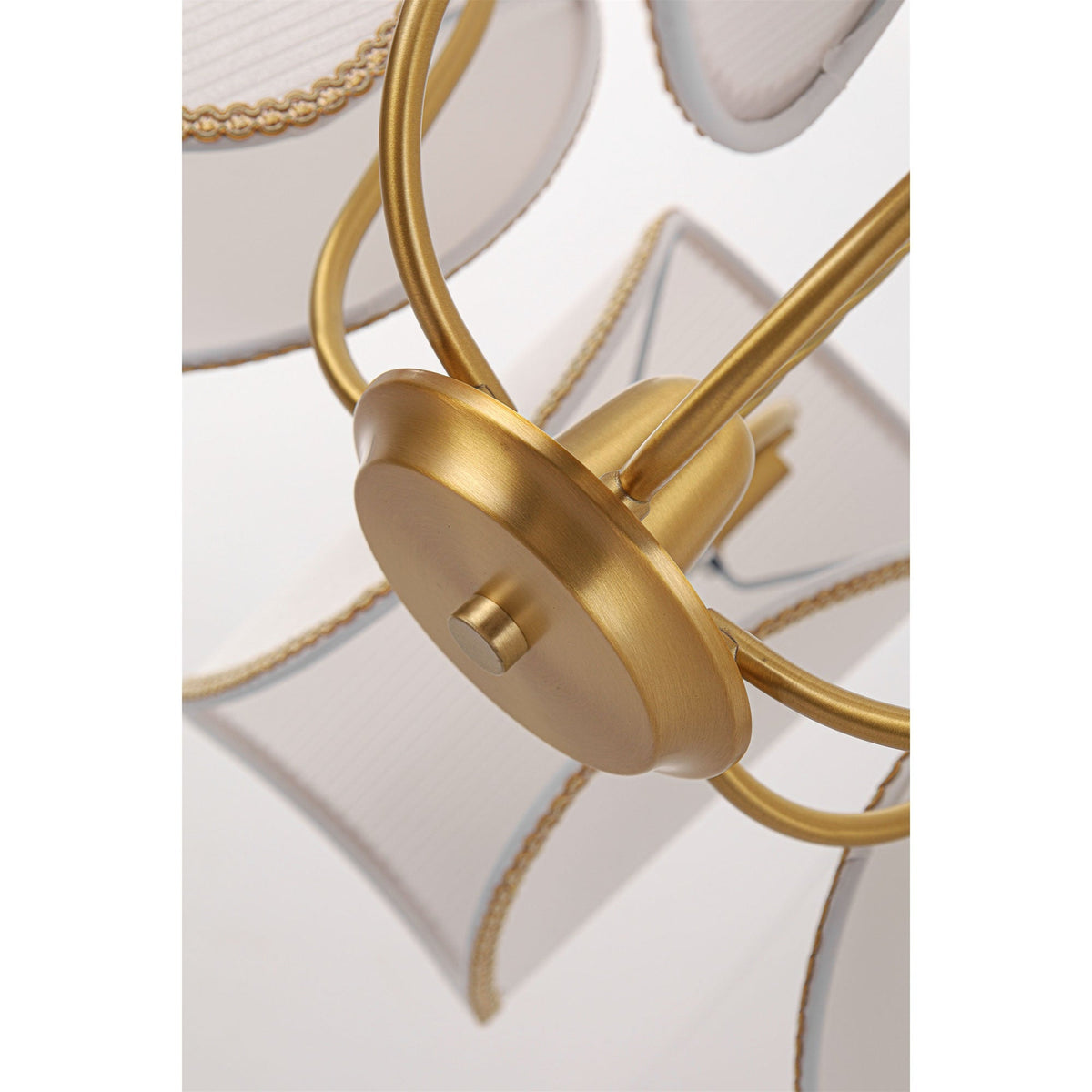 Rivanira Chandelier