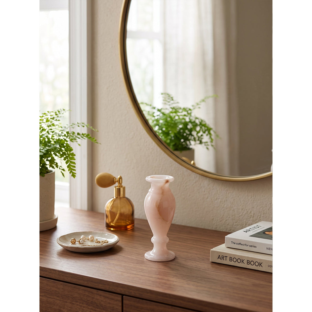 Loxstone Onyx Vase