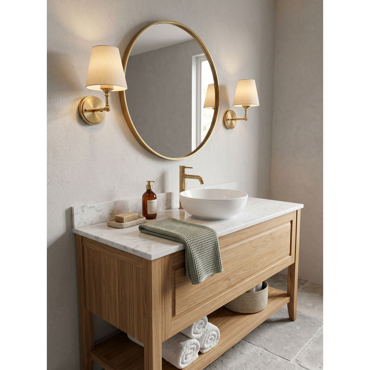 Veluiella Wall Sconce