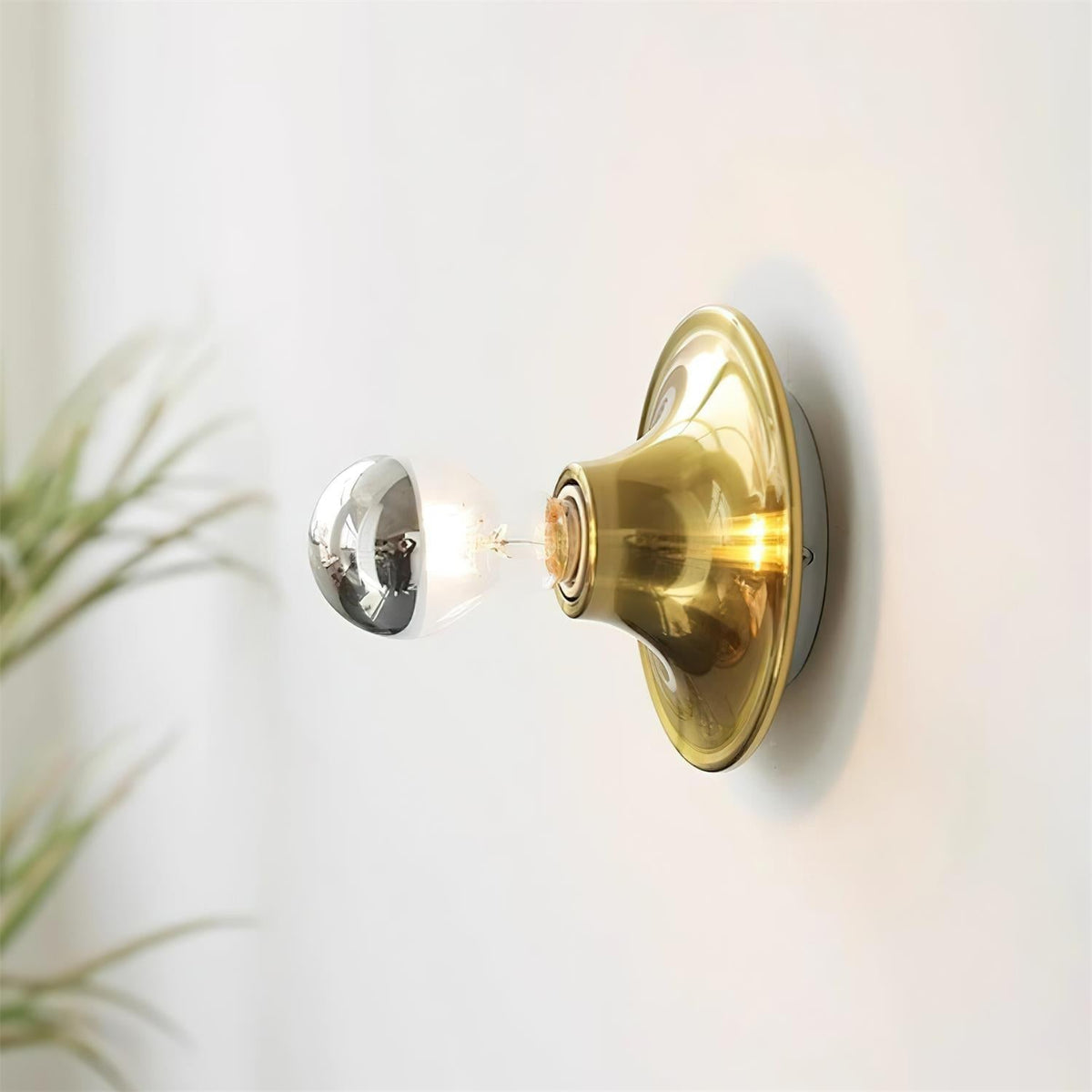 Lioreielle Wall Light