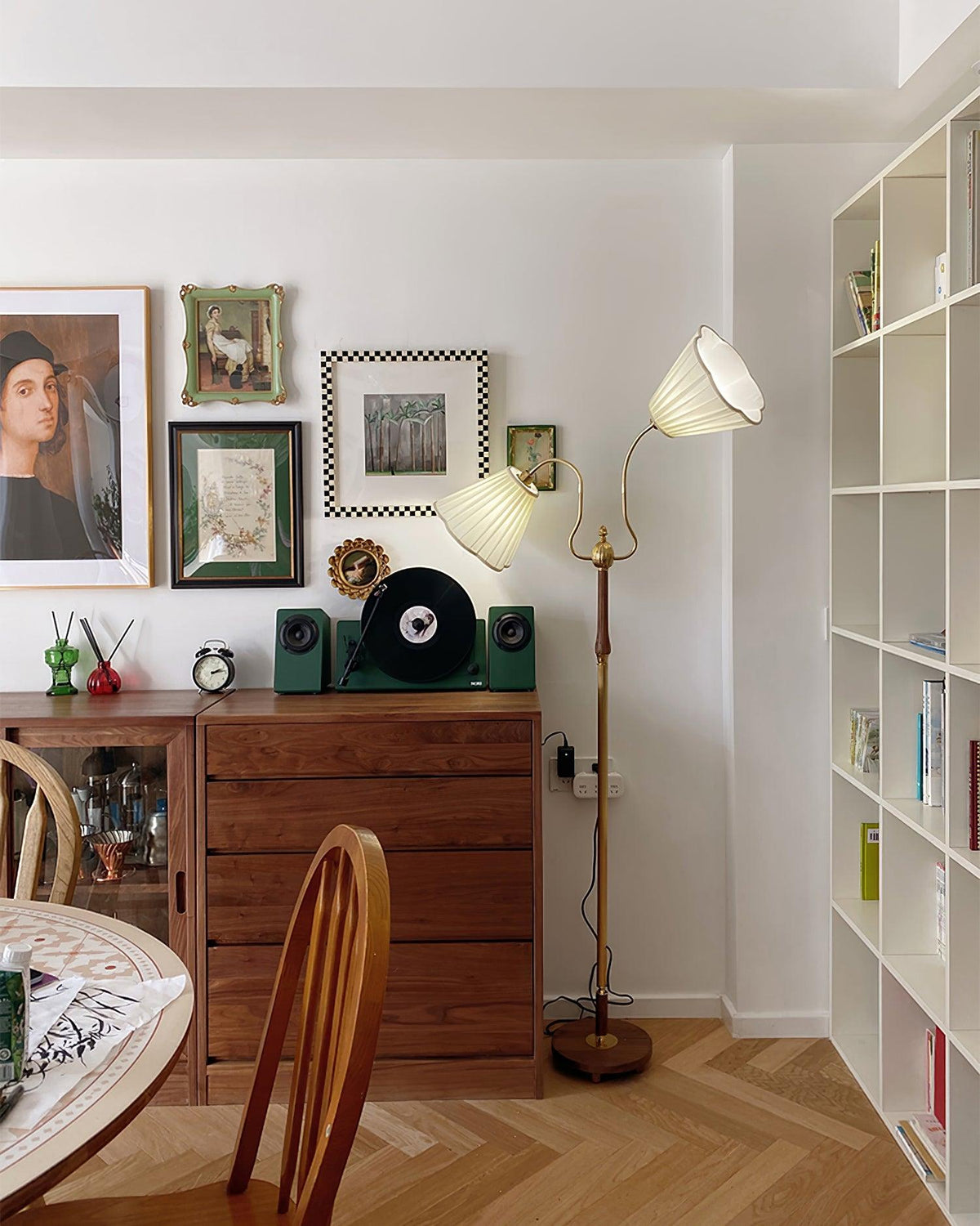 Noruia Floor Lamp
