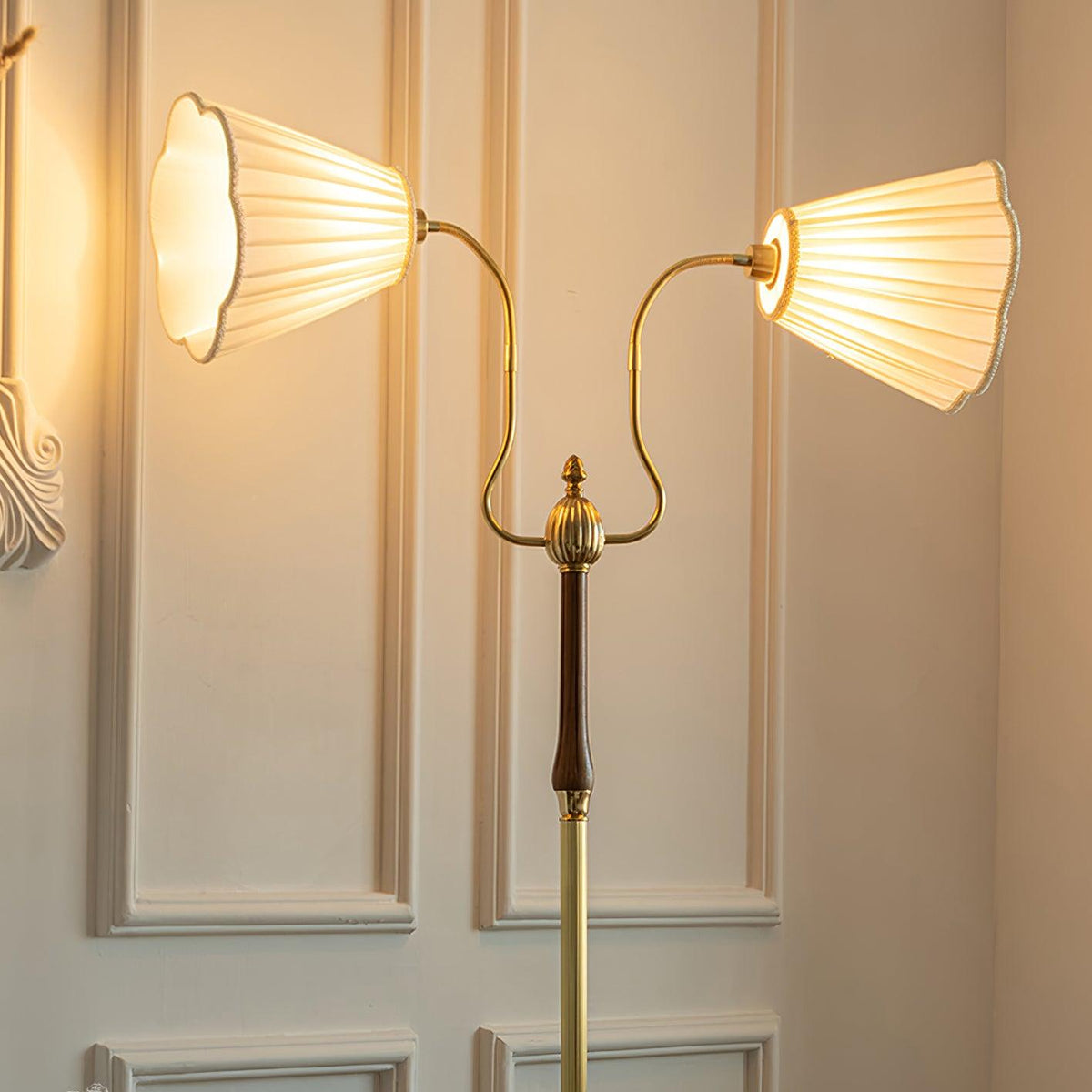 Noruia Floor Lamp