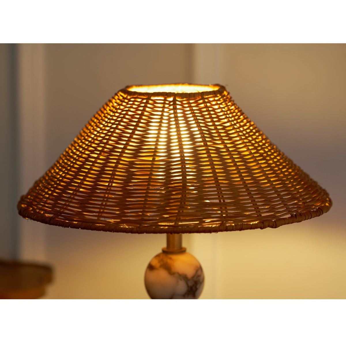 Rate Table Lamp