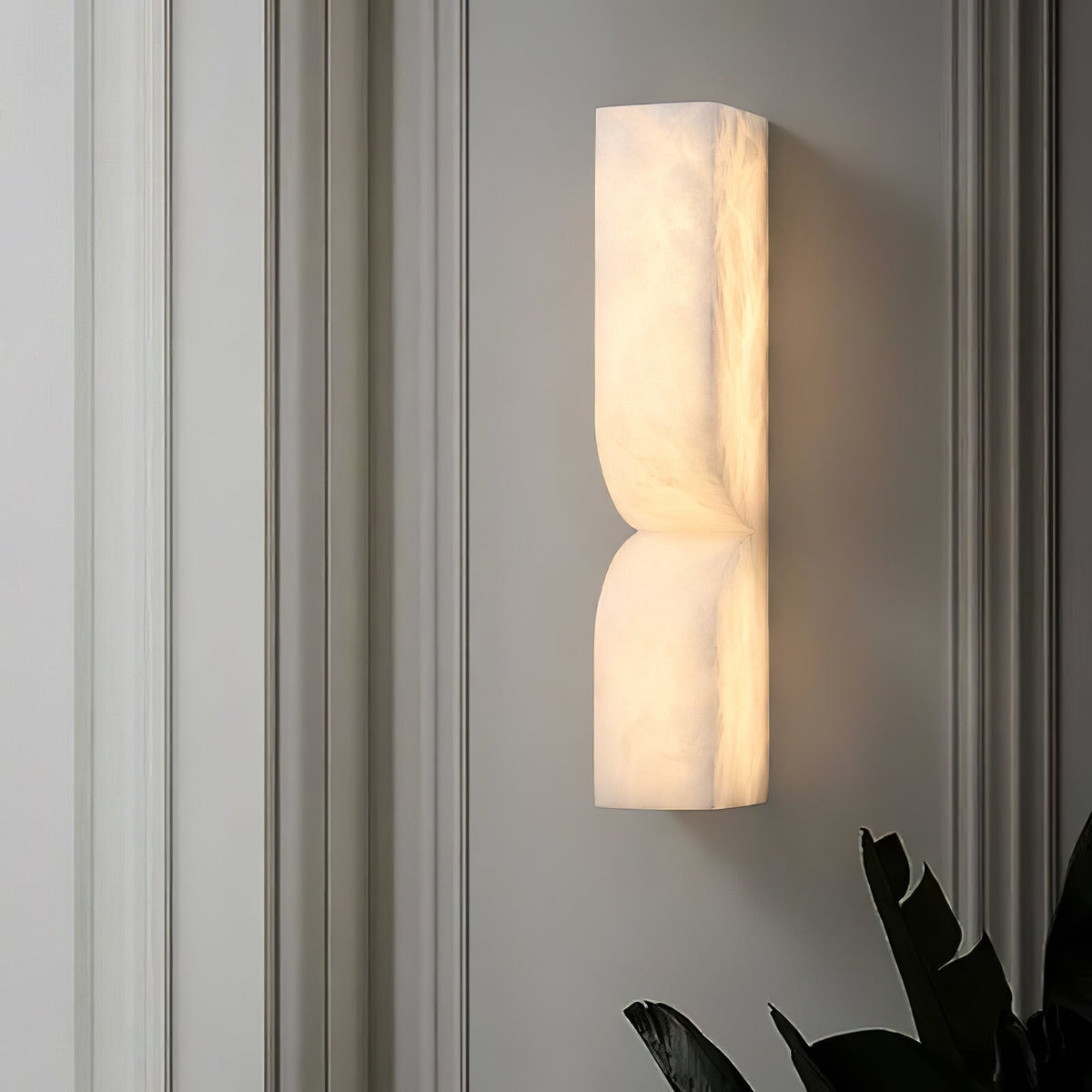 Lumivaria Wall Lamp