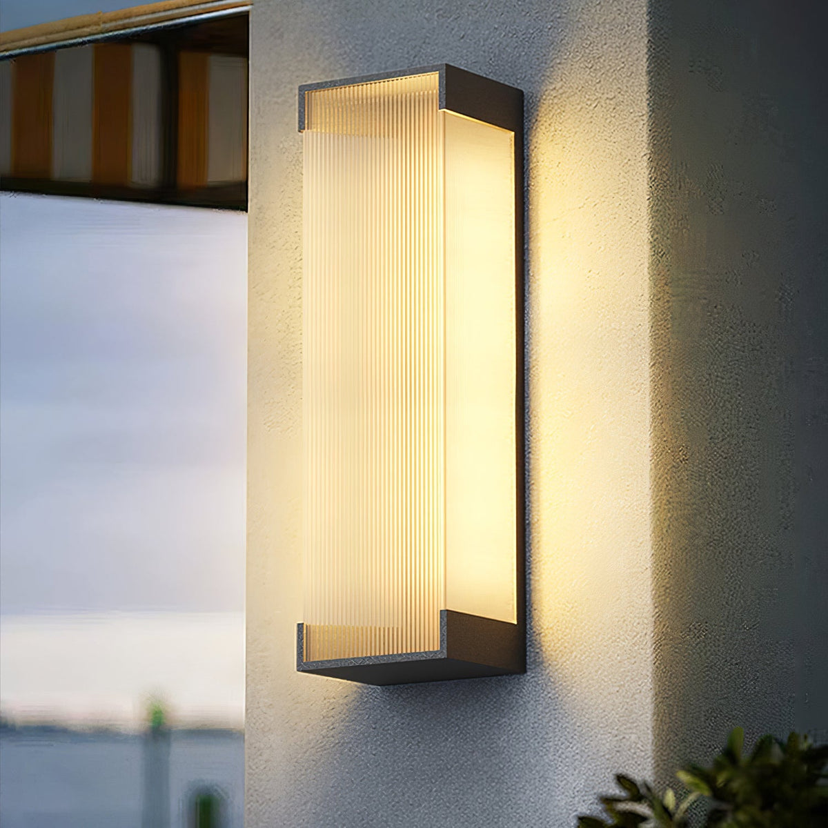Elaerielle Unique Rectangular Solar Outdoor Wall Light