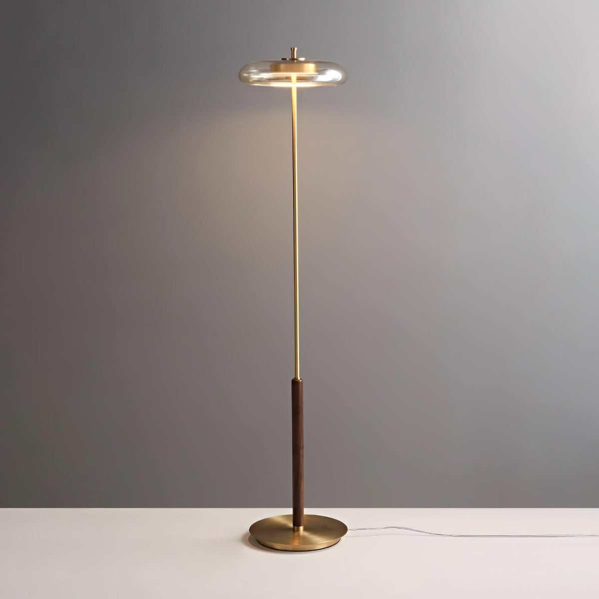 Redondo Floor Lamp