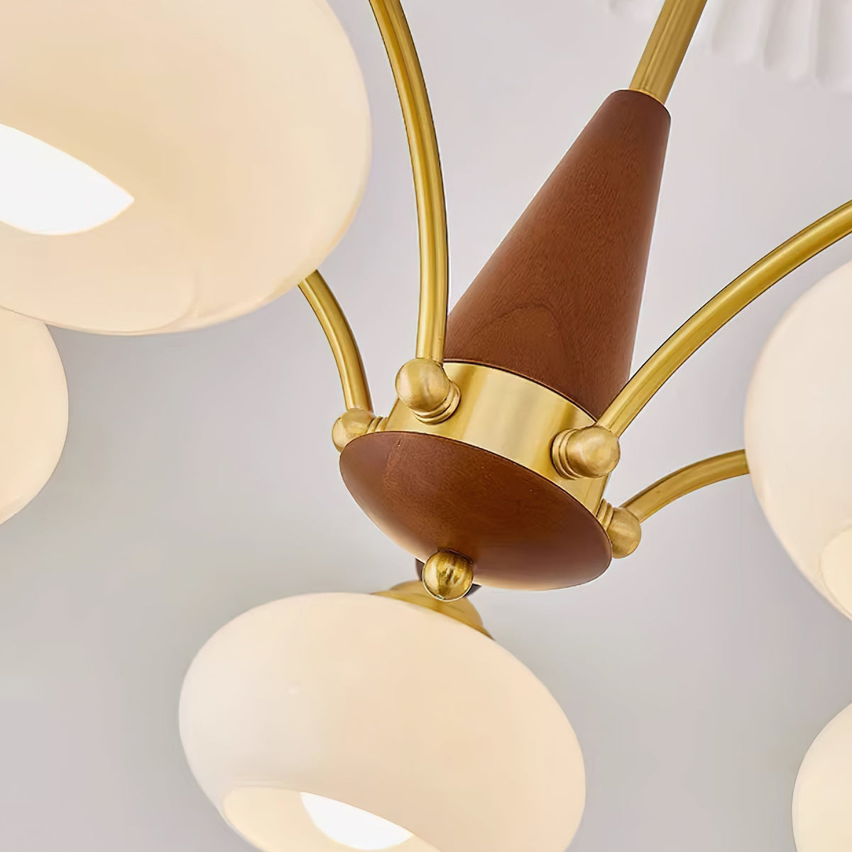 Nevurul Retro Chandelier Cluster