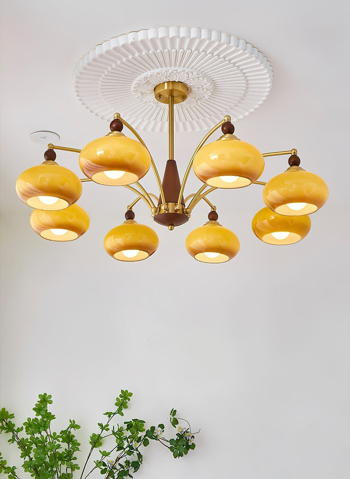 Vevely Pendant Lamp Retro Yellow Glass Brass