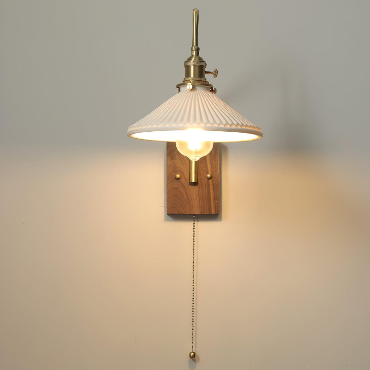 Fayel Wall Lamp
