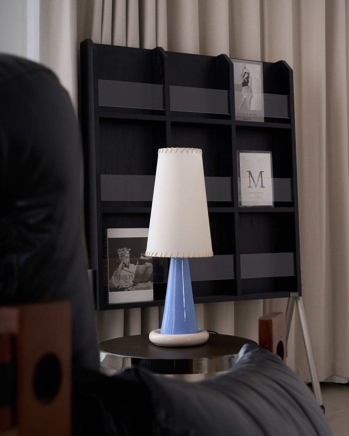 Teriiraya Table Lamp