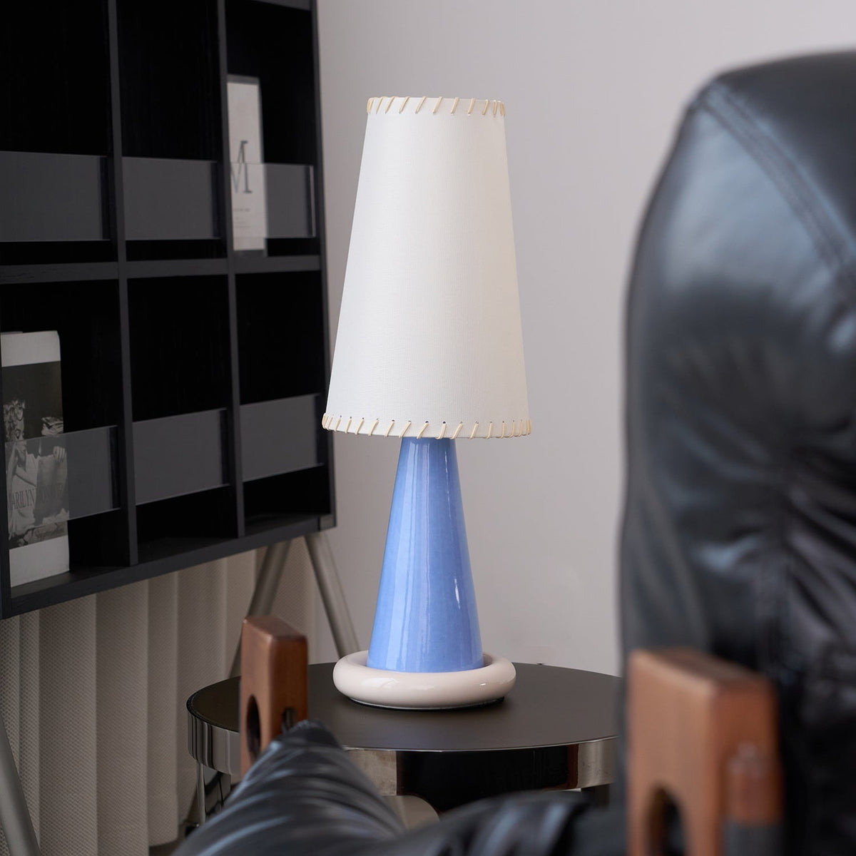 Teriiraya Table Lamp