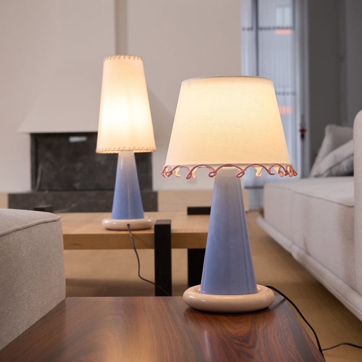 Teriiraya Table Lamp