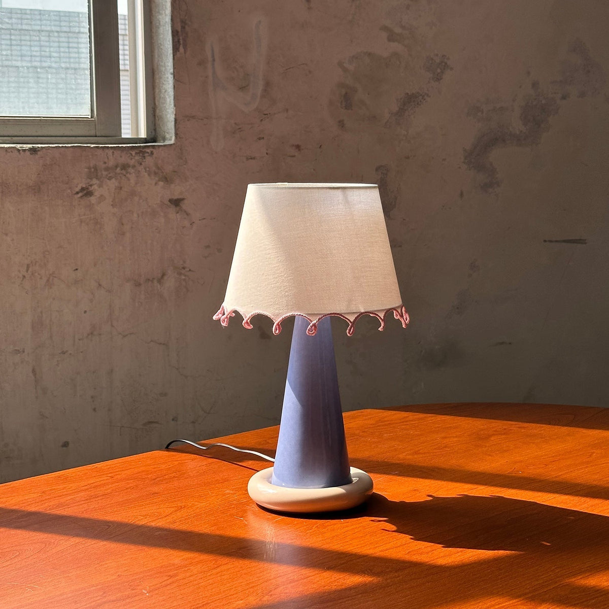 Teriiraya Table Lamp
