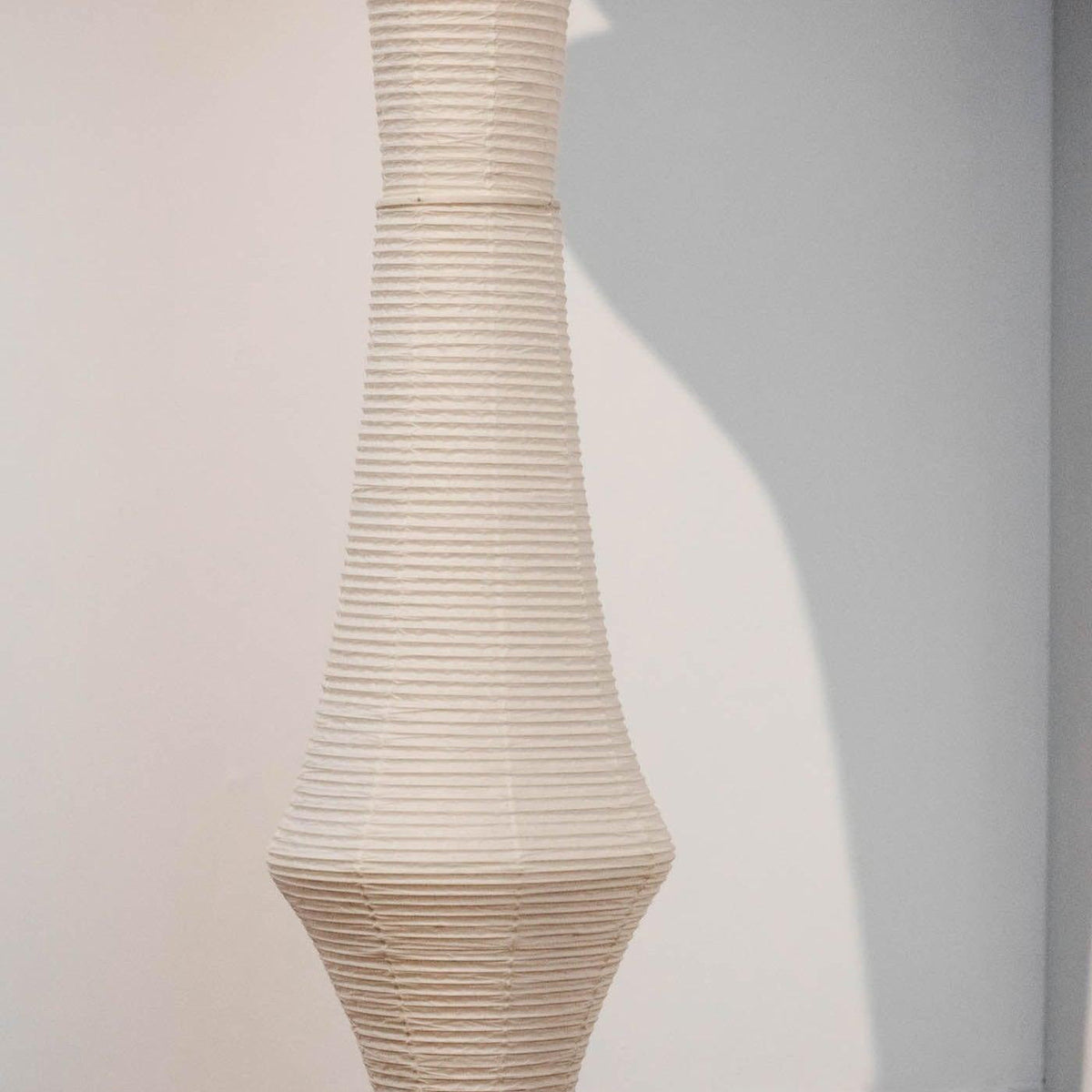Cesekal Sculptural Paper Vertical Pendant Light