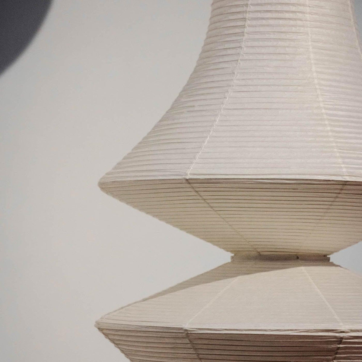 Cesekal Sculptural Paper Vertical Pendant Light