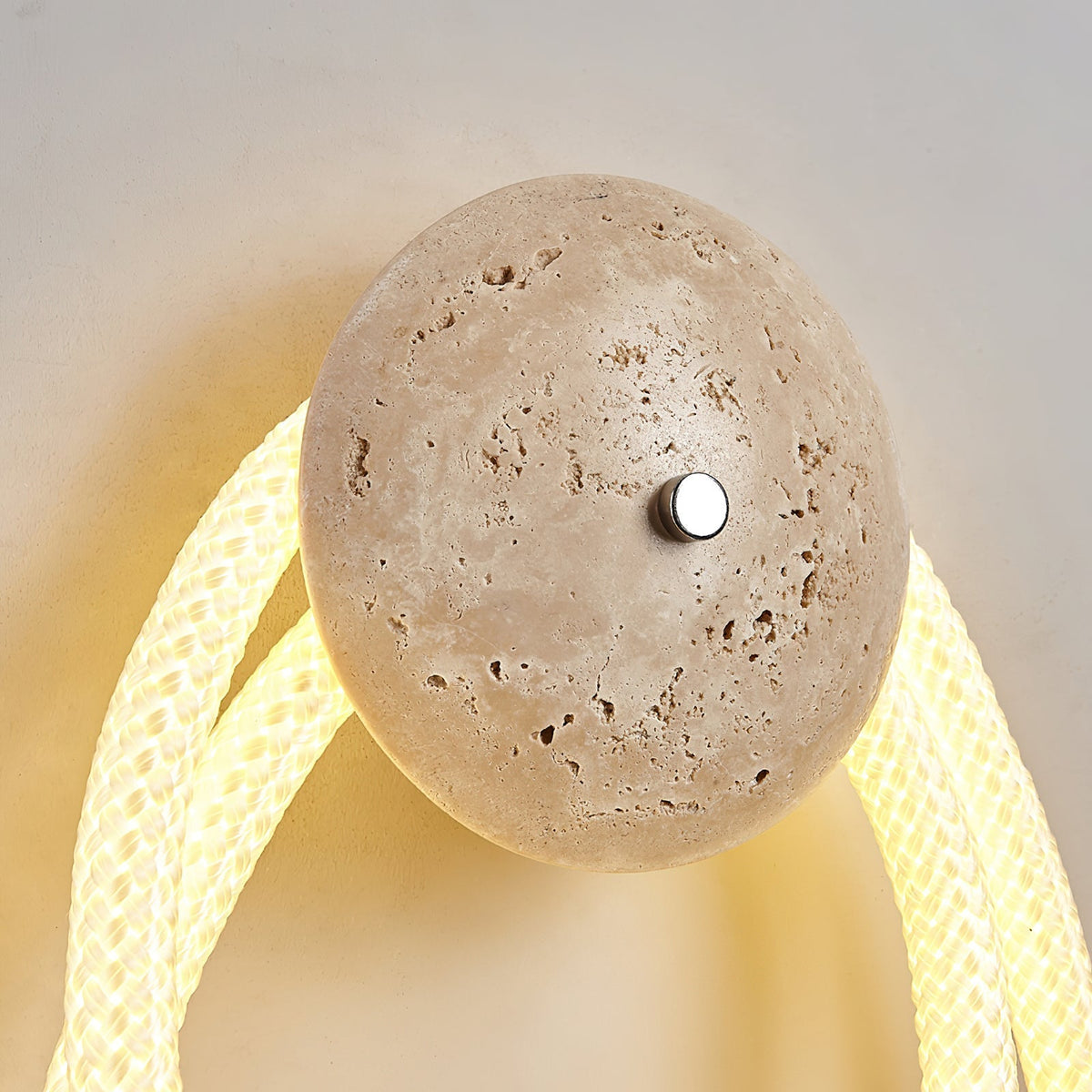 Caliniella Wall Lamp