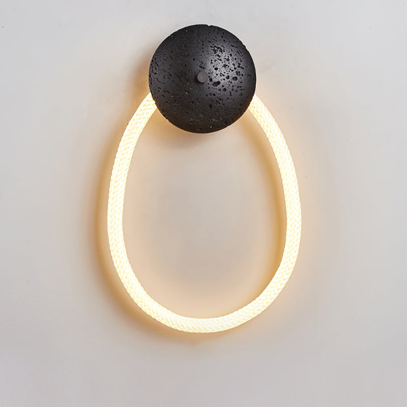 Caliniella Wall Lamp