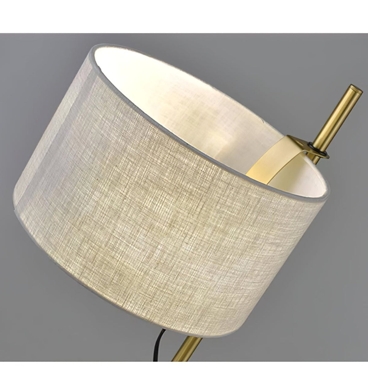 Landon Minimalist Table Lamp