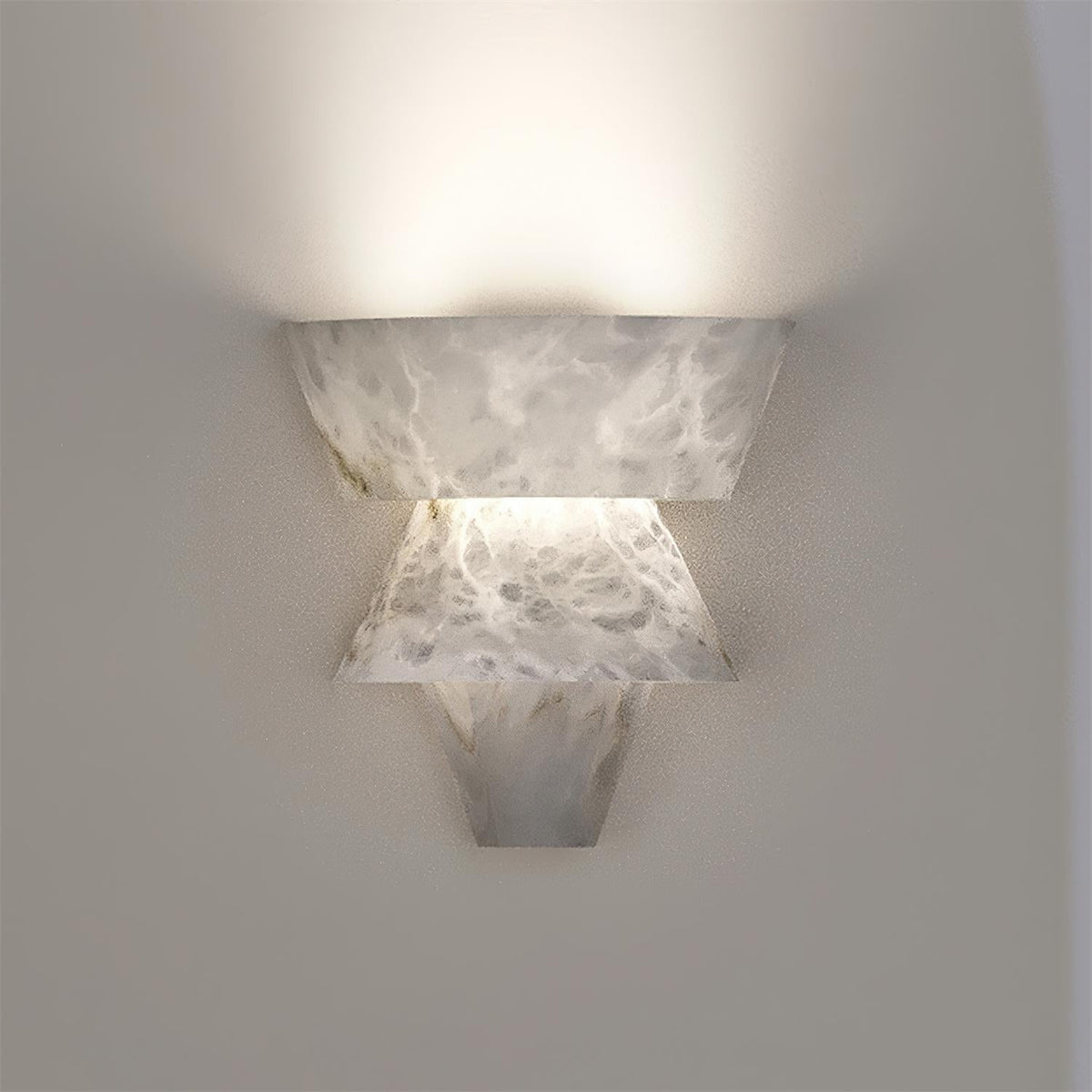 Alvian Wall Lamp Elegant White Alabaster Tiered