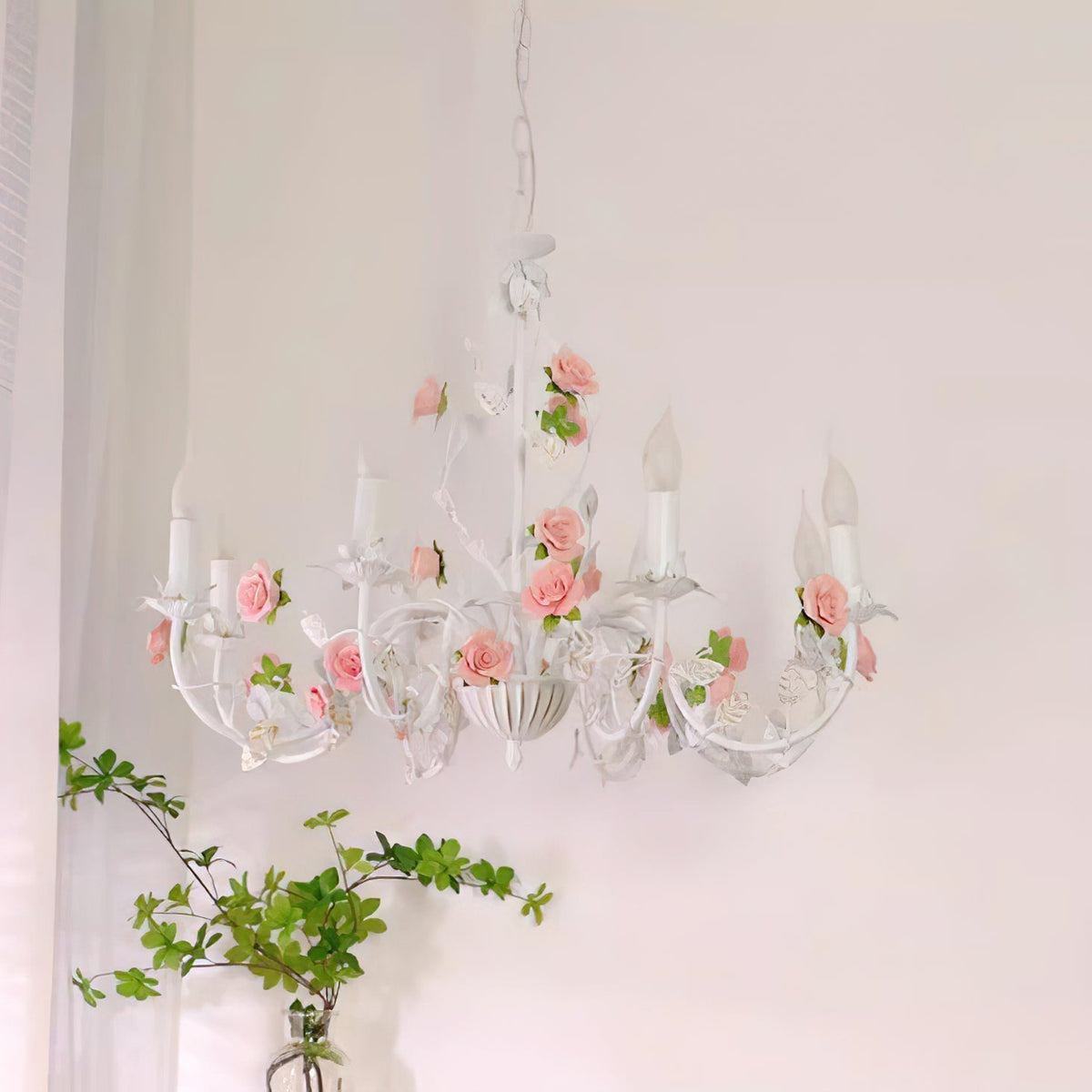 Lysa Vintage White Chandelier