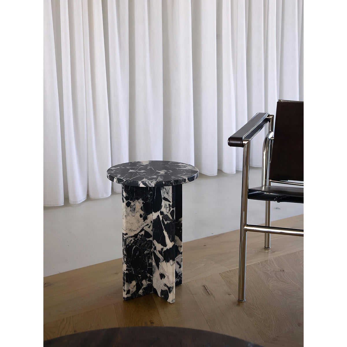 Seleneria Marble Side Table Accessories