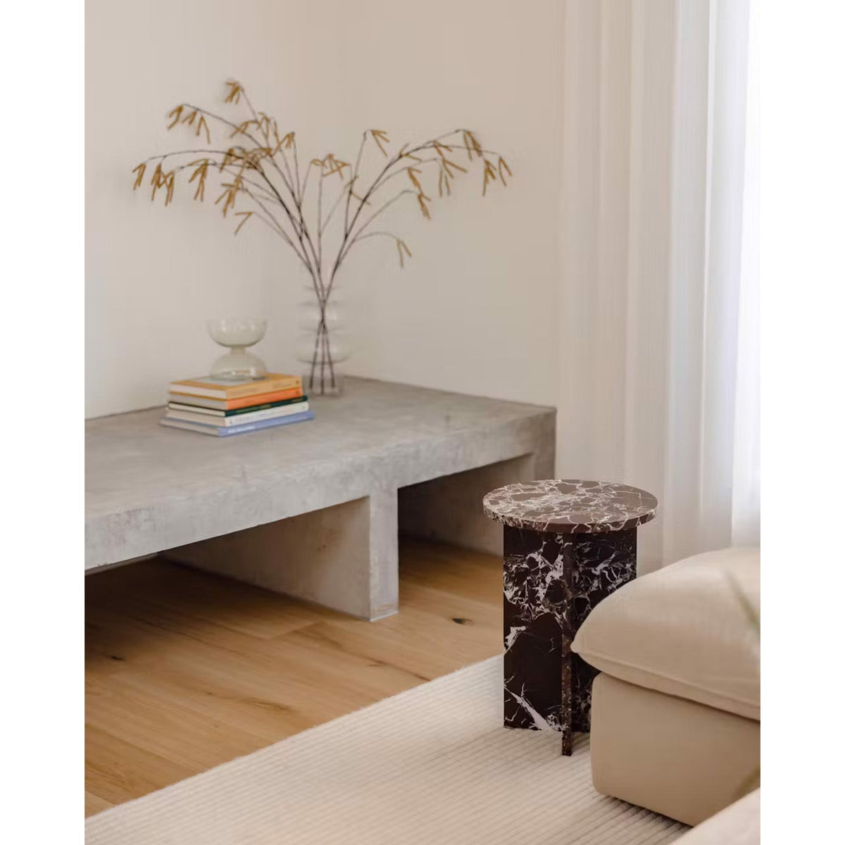 Seleneria Marble Side Table Accessories