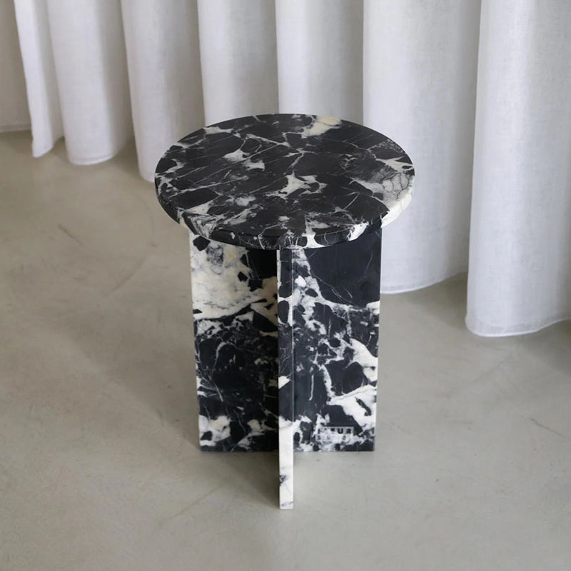 Seleneria Marble Side Table Accessories