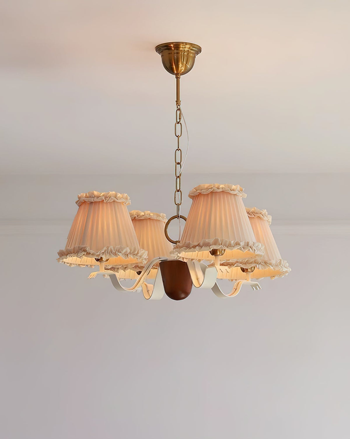 Lioranine Chandelier