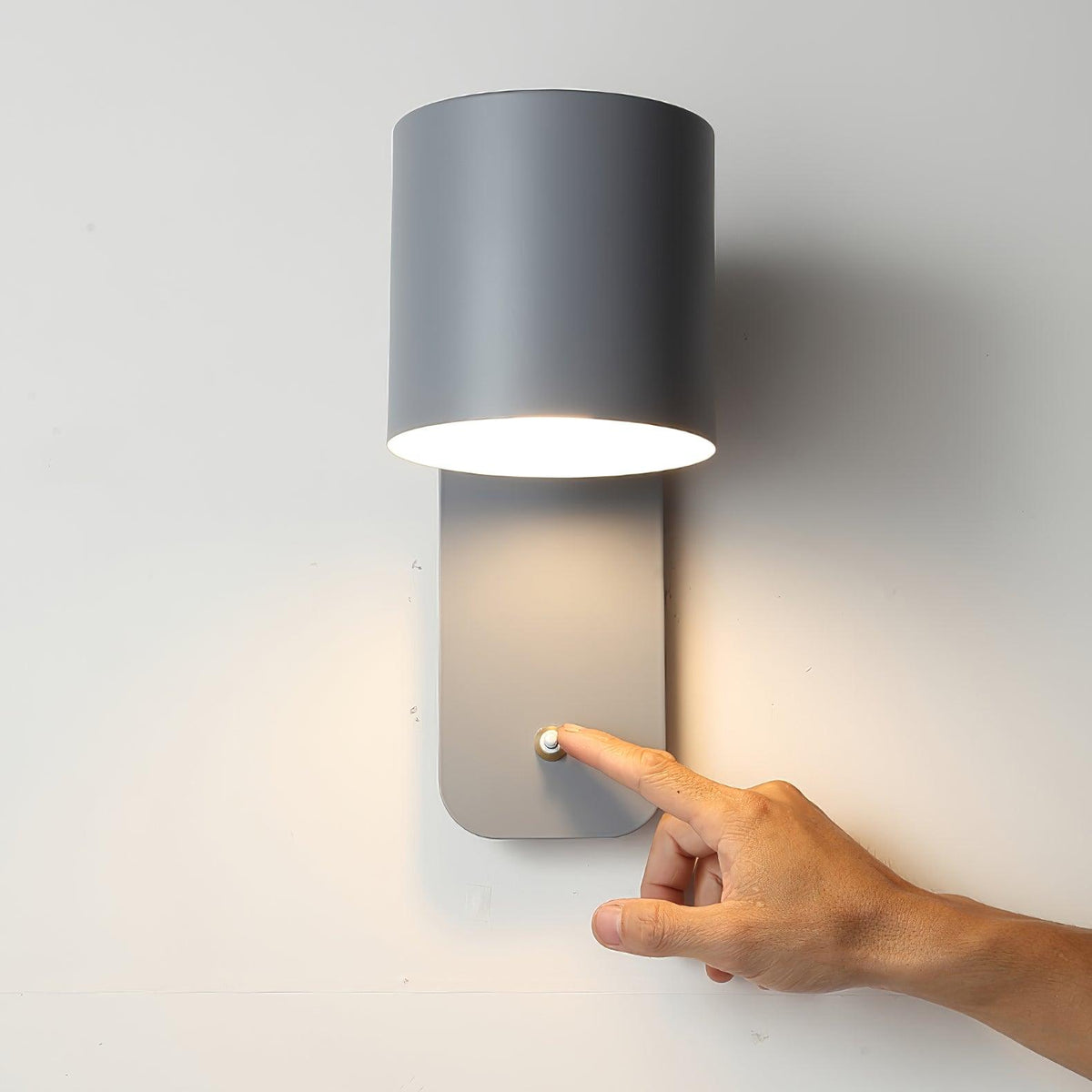Bitamim Rotatable Cylinder Wall Lamp