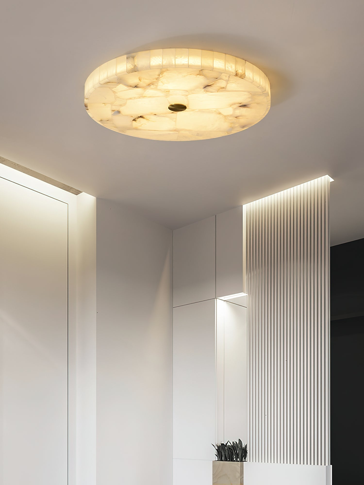 Vosilis Round Alabaster Ceiling Lamp