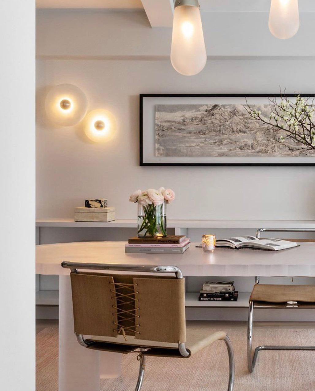 Apollo Round Alabaster Wall Lamp