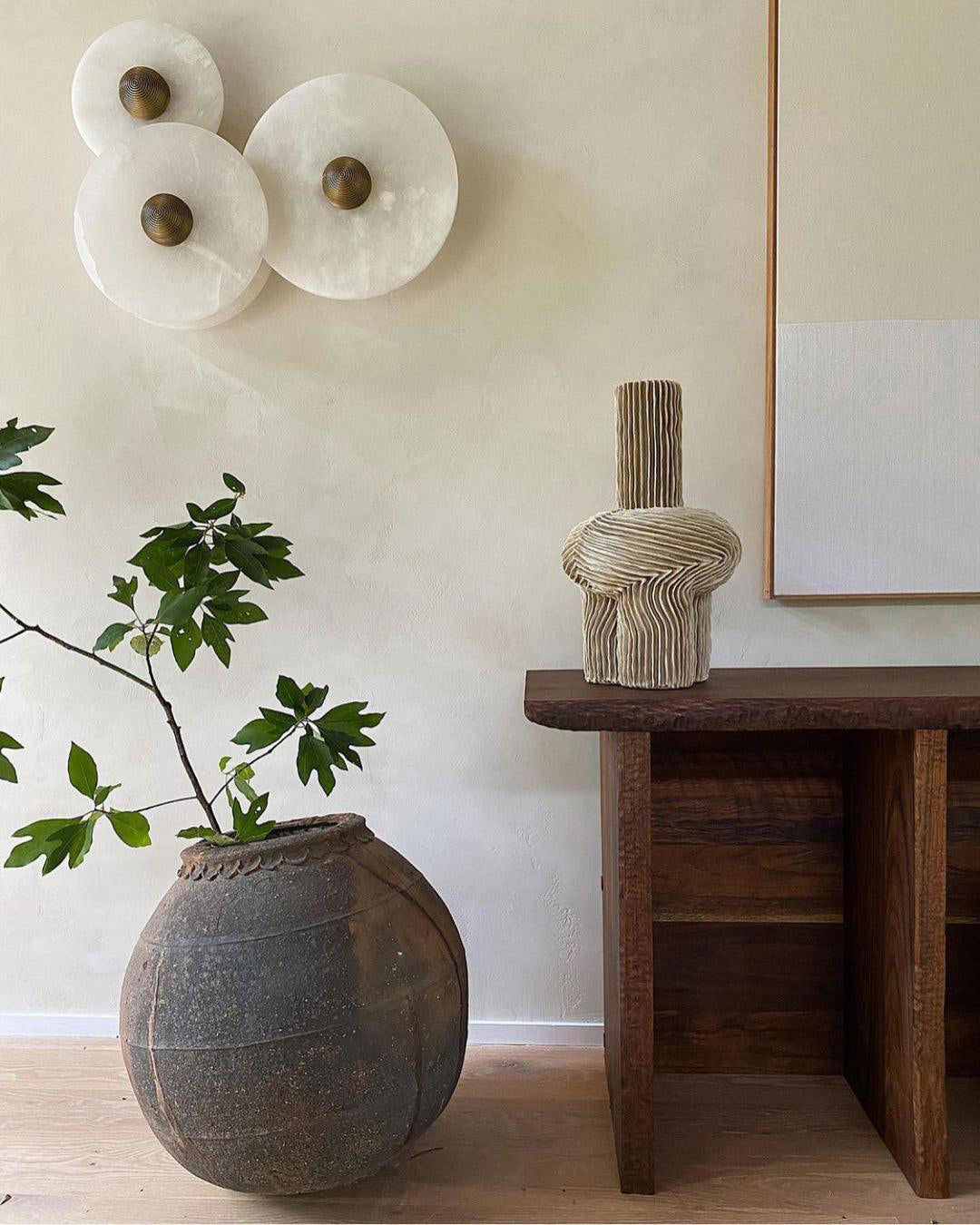 Apollo Round Alabaster Wall Lamp