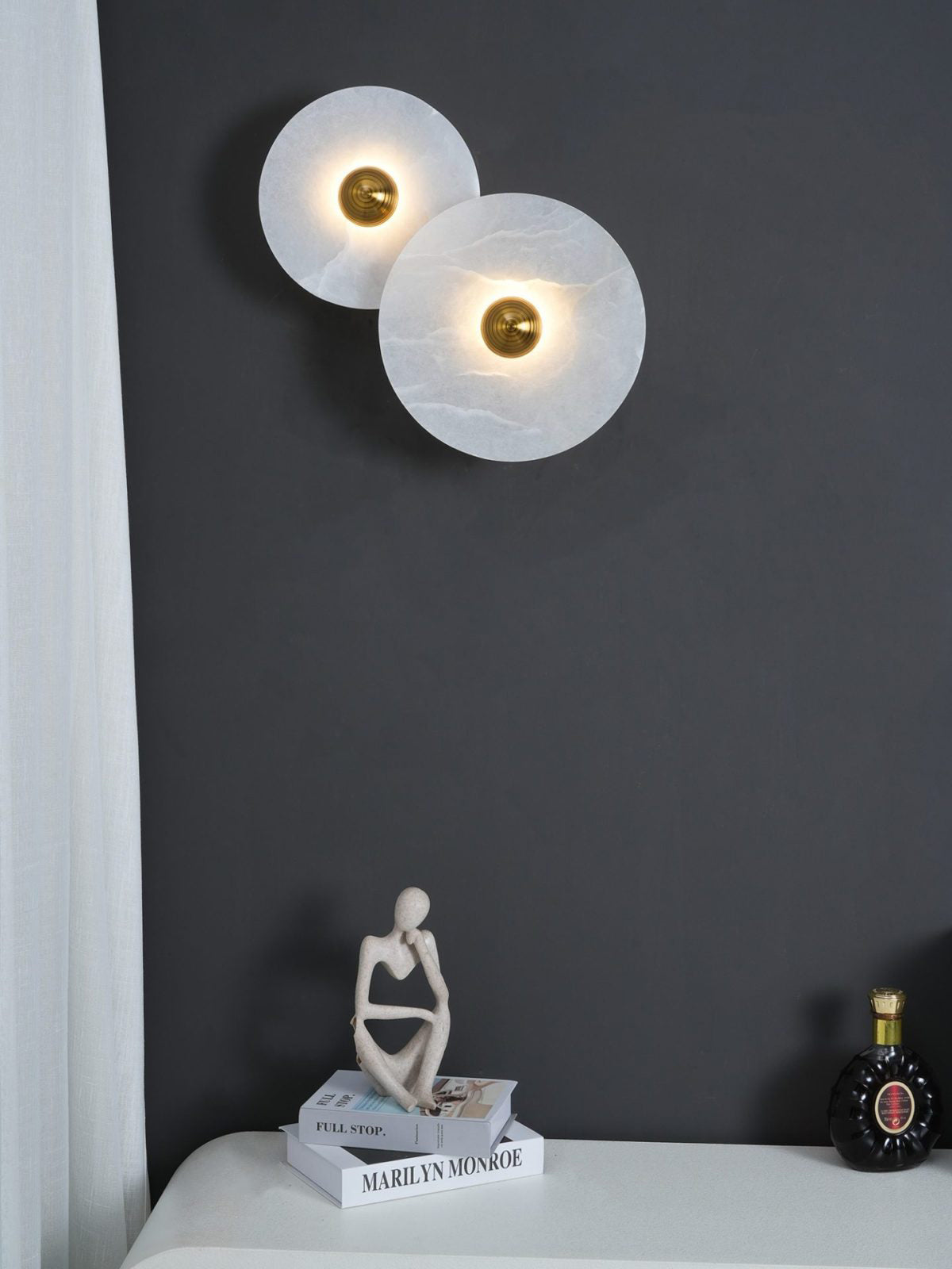 Apollo Round Alabaster Wall Lamp