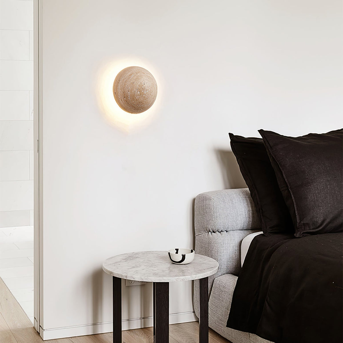 Tavenise Round Travertine Wall Lamp