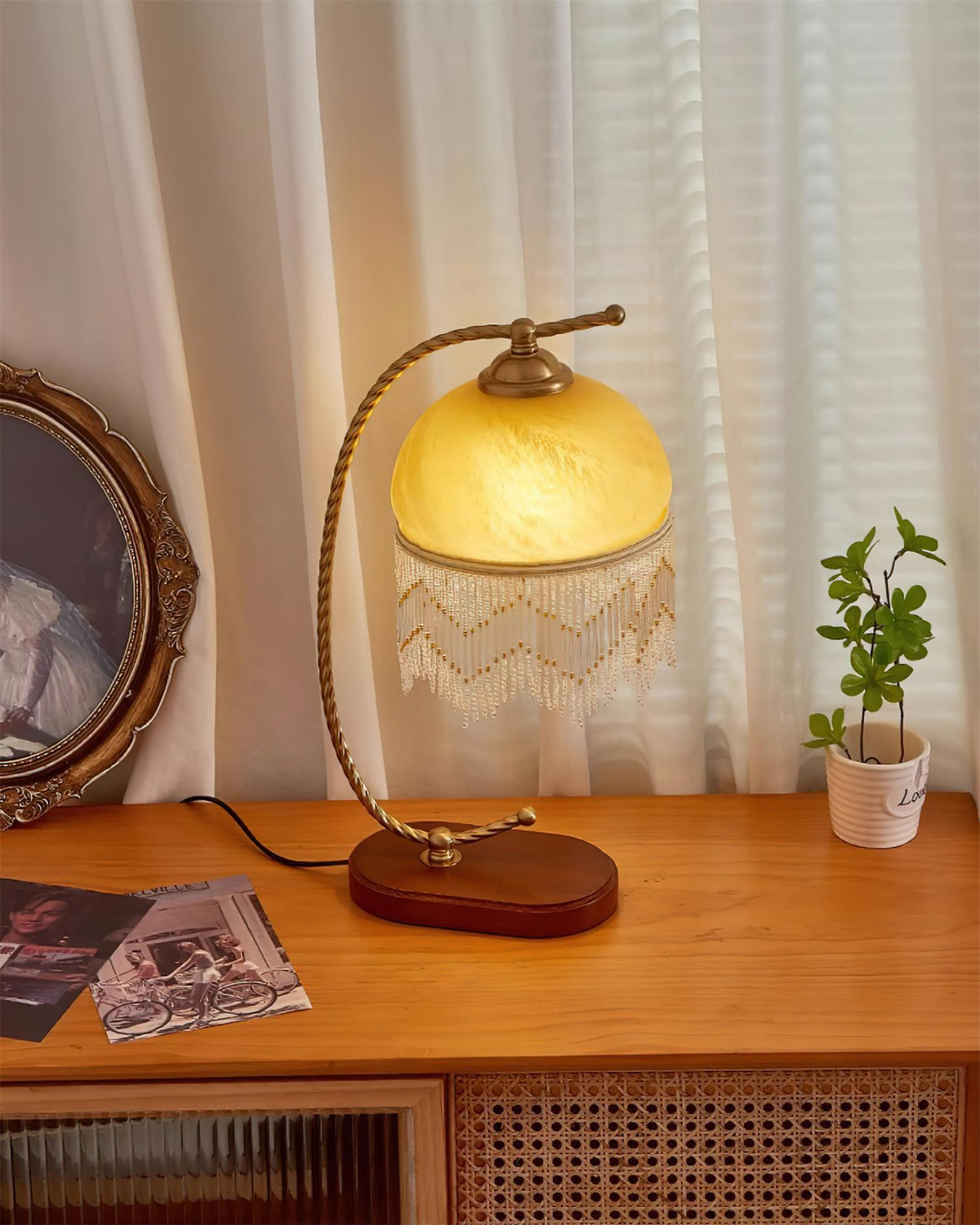 Noriise Table Lamp