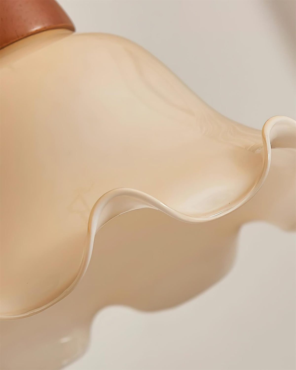 Glyna Wavy Pendant Light