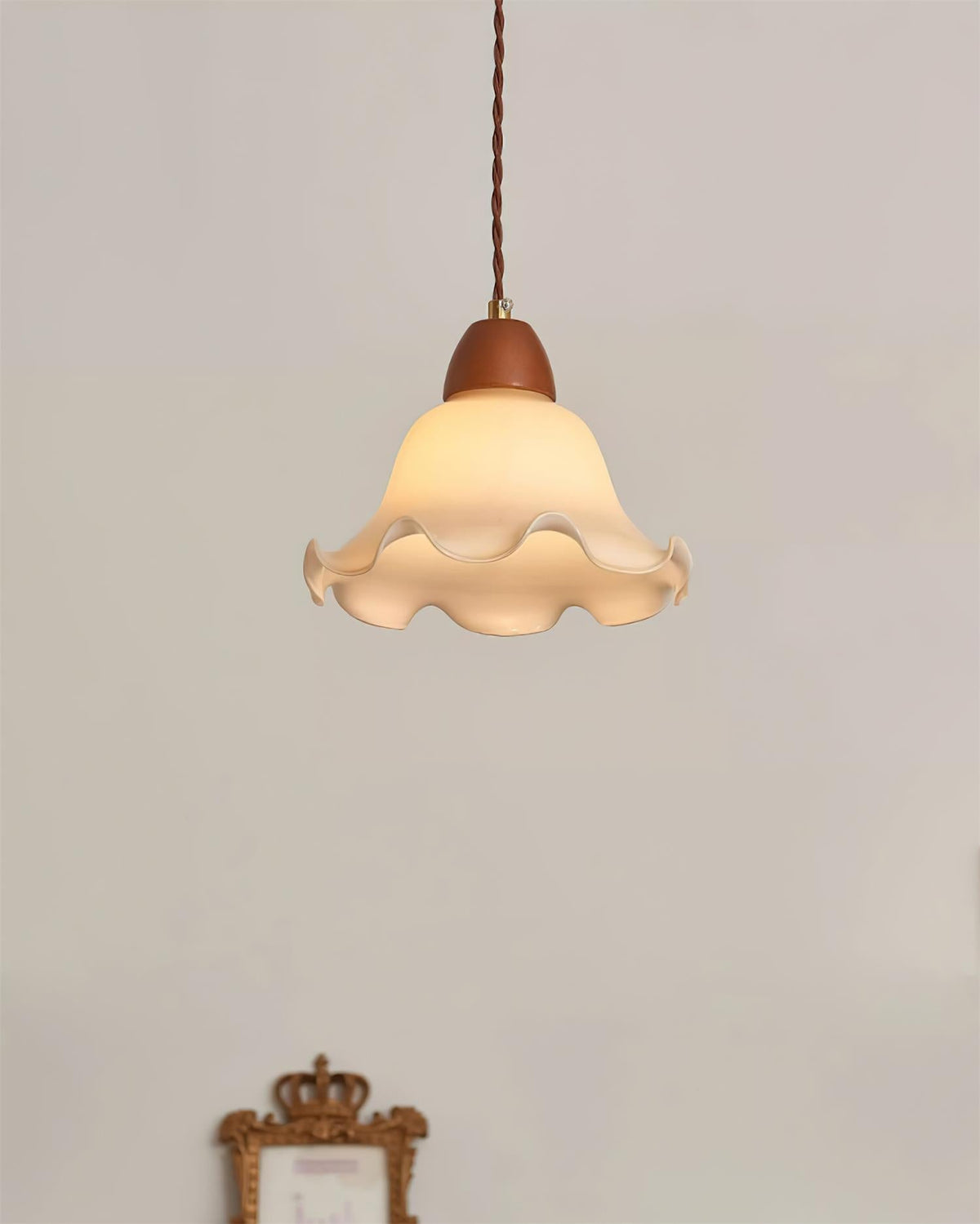 Glyna Wavy Pendant Light