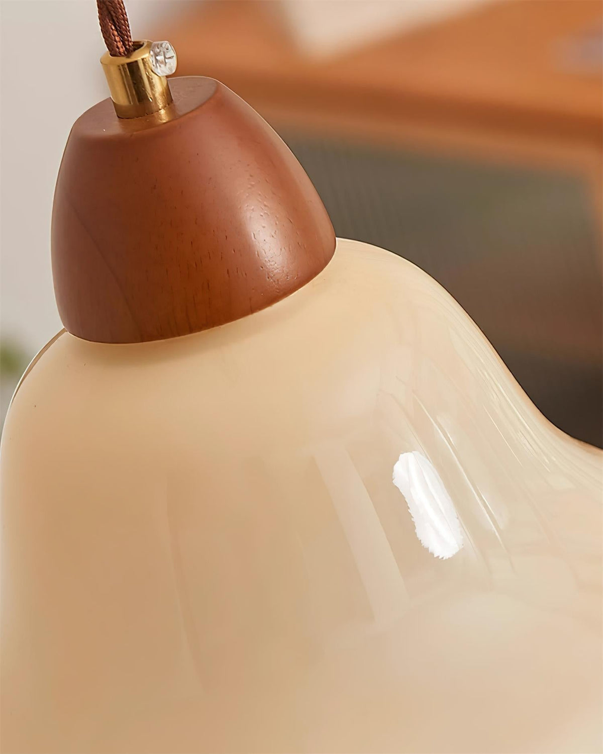 Glyna Wavy Pendant Light