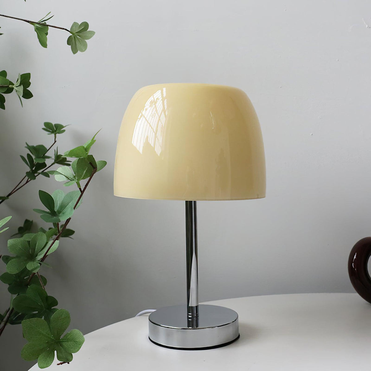 Mirinira Table Lamp