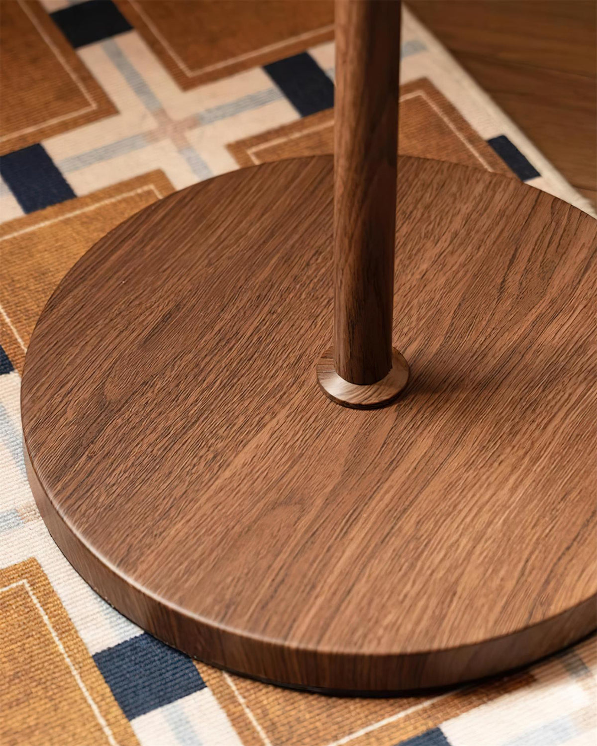 Selenielle Floor Lamp