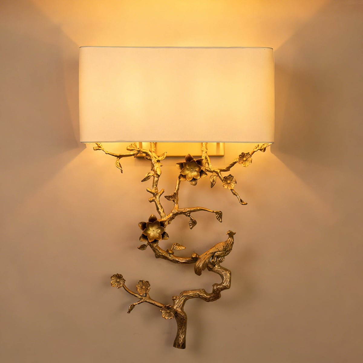 Avianna Wall Light