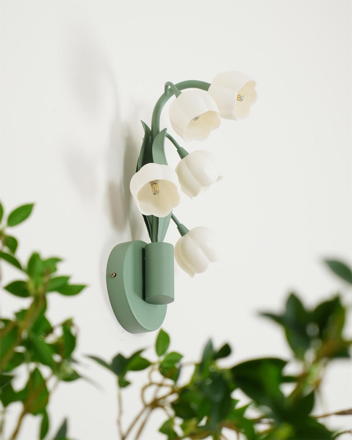 Viraaise Wall Lamp