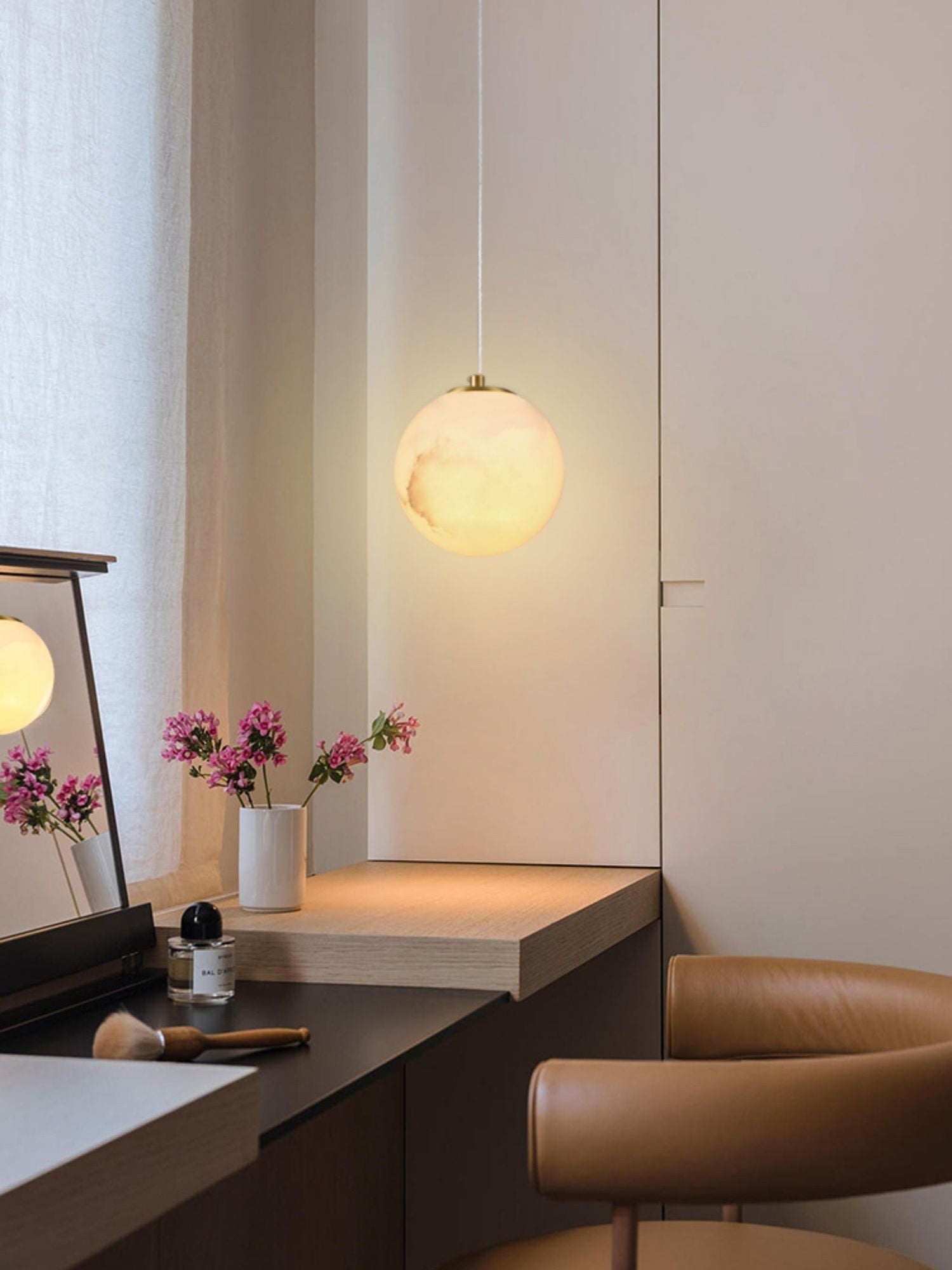 Uphaara Alabaster Pendant Light